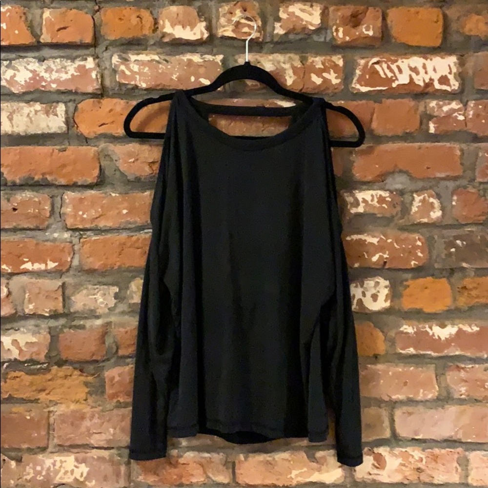 Open Back Peep Shoulder Flow Top